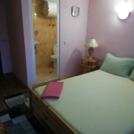 Guest house Family Shisharka